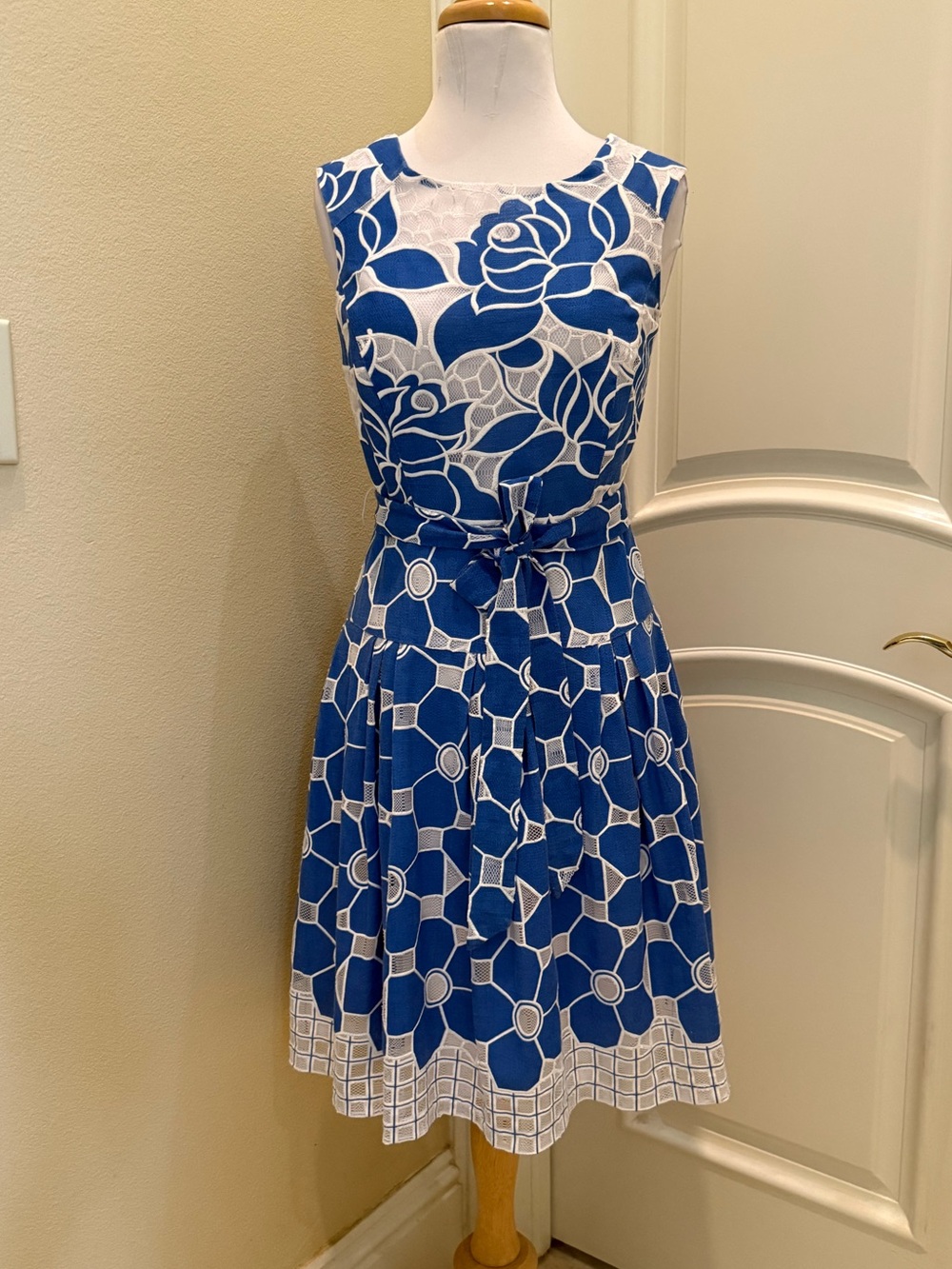 New - Robbie Bee blue and white open weave dress